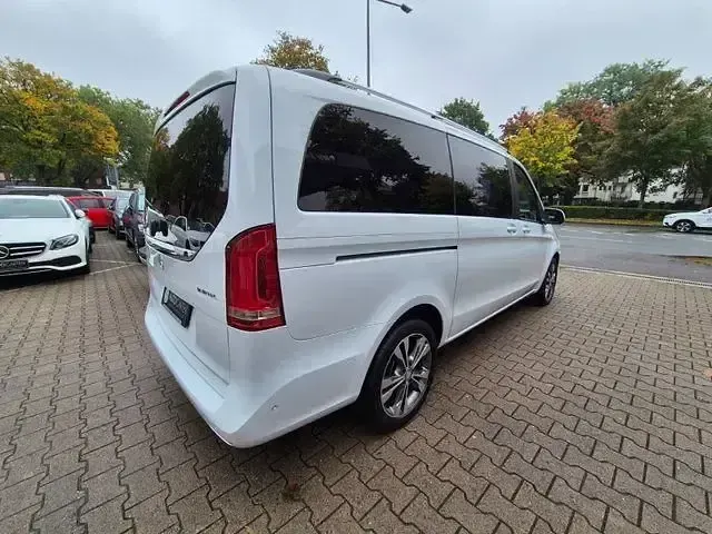 Gebraucht Mercedes V250 Edition 190 PS (139 kW) 2014 Weiss Van / Kleinbus