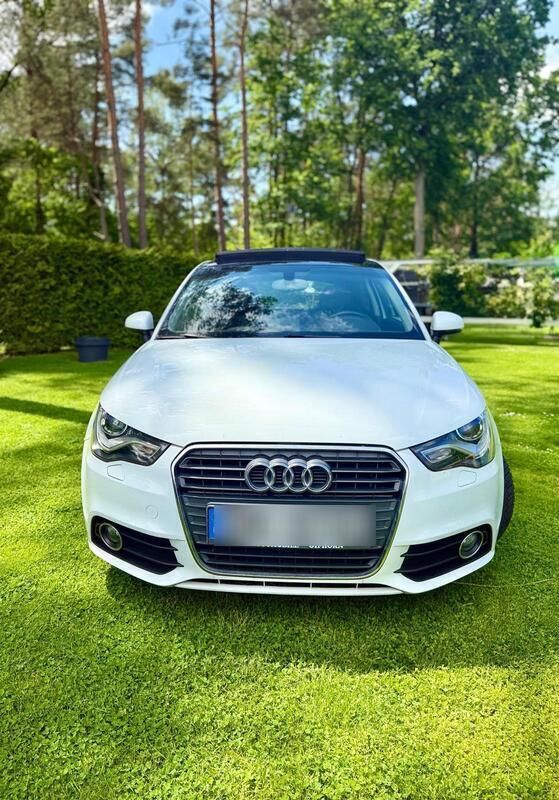 Weiß Gebraucht 2011 Audi A1 Ambition Kleinwagen | 9.450 € (Fairer Preis) - Bild 1/4