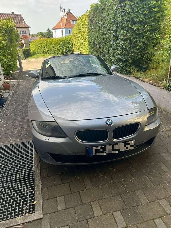 Grau Gebraucht 2006 BMW Z4 Cabrio | 8.600 € (Superpreis) - Bild 1/4