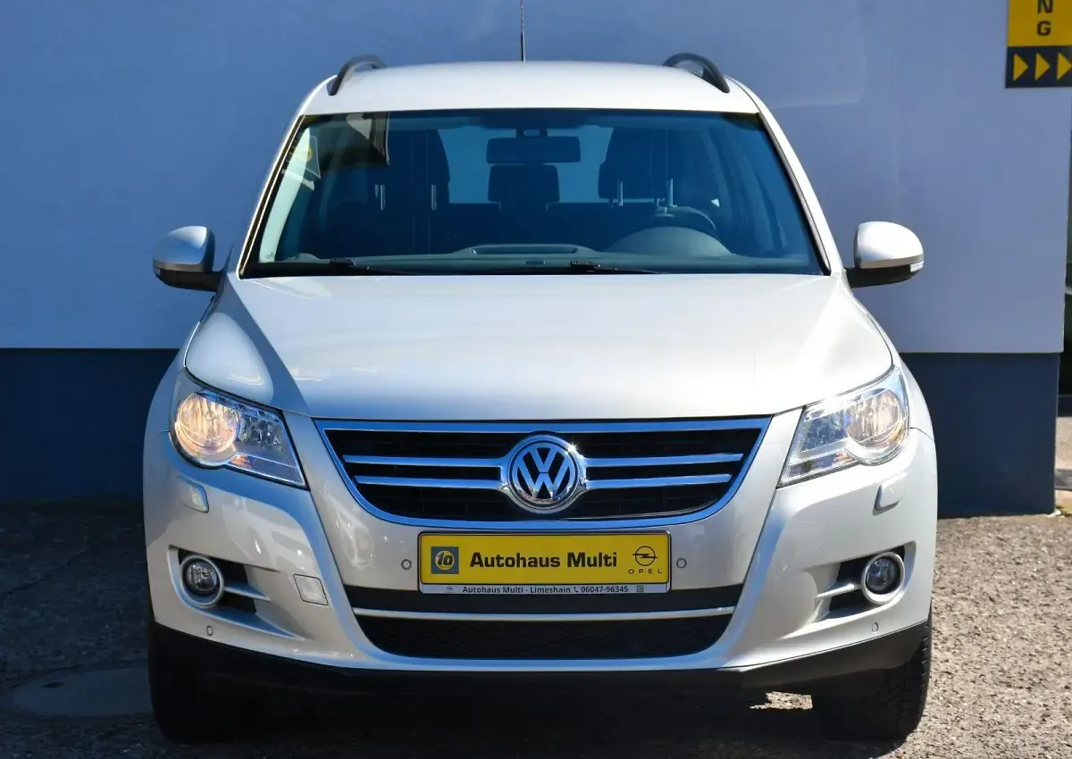 Gebraucht VW Tiguan Freestyle 150 PS (110 kW) 2011 Gold SUV