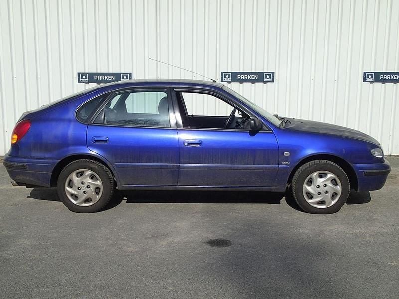 Gebraucht Toyota Corolla 110 PS (80 kW) 2001 Blau Limousine
