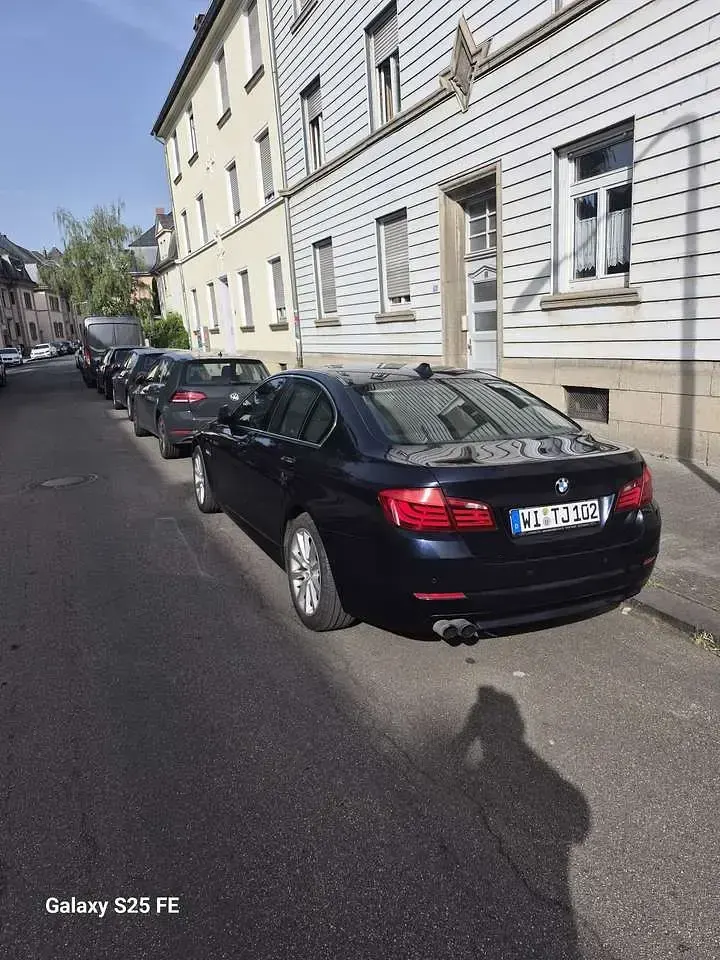 Gebraucht BMW 523 Sport Line 204 PS (150 kW) 2011 Limousine