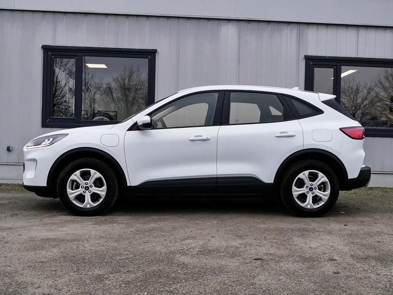 Gebraucht Ford Kuga Cool & Connect 224 PS (164 kW) 2022 Weiß SUV