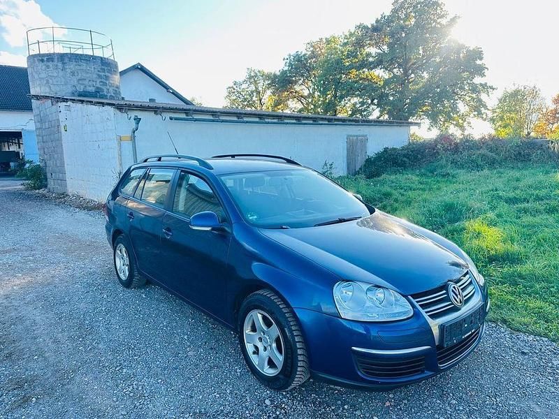 Blau Gebraucht 2009 VW Golf VI Kombi | 2.599 € (Fairer Preis) - Bild 1/4