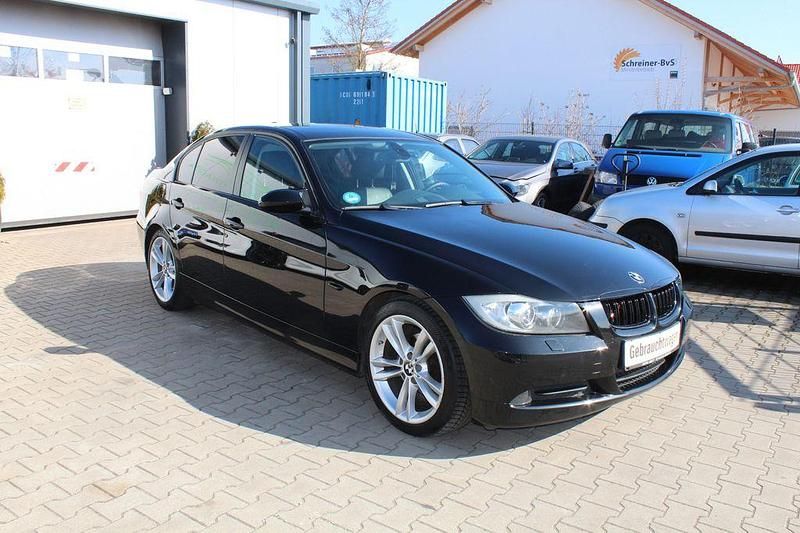 Gebraucht BMW 320 Shadowline 170 PS (125 kW) 2008 Schwarz Limousine
