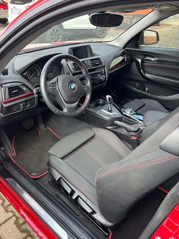 Gebraucht BMW 218 Sport Line 150 PS (110 kW) 2015 Rot Coupé