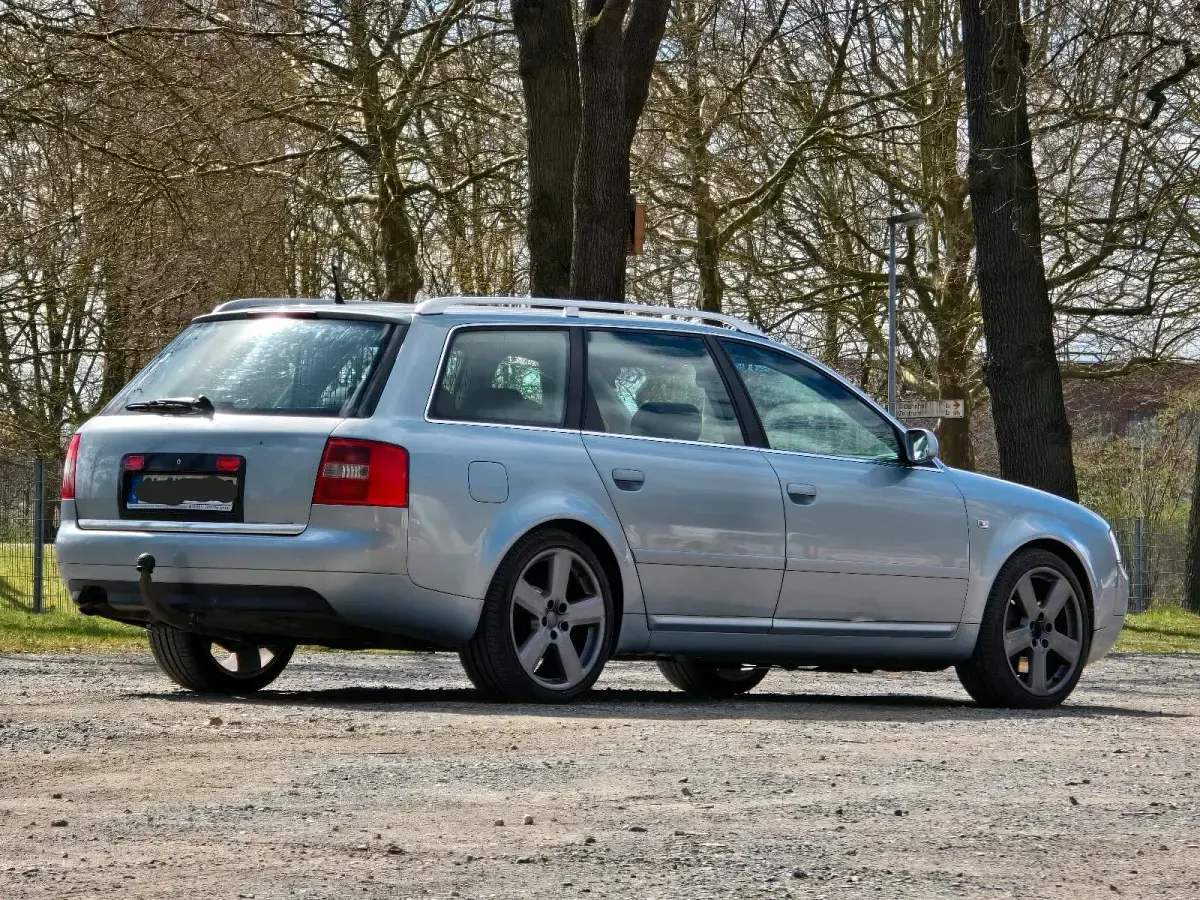 Brugt Audi A6 S-Line 163 HK (119 kW) 2004 Blå Stationcar