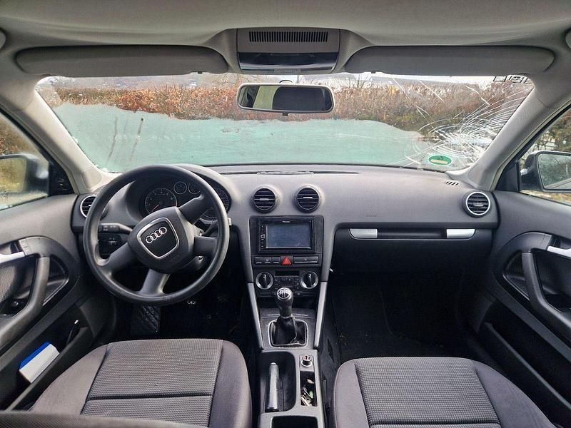 Gebraucht Audi A3 Sportback 102 PS (75 kW) 2007 Schwarz Kleinwagen