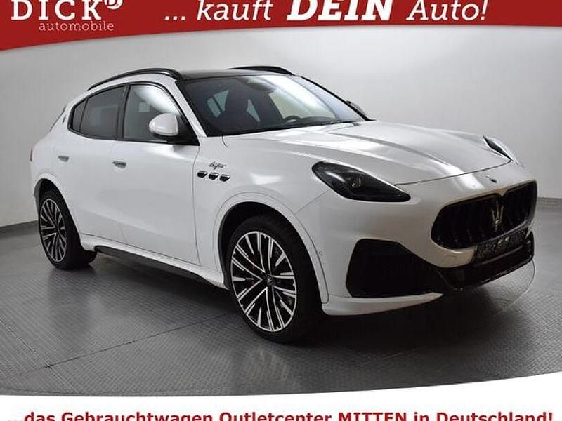 Weiss Gebraucht 2022 Maserati Grecale SUV | 66.950 € - Bild 1/4