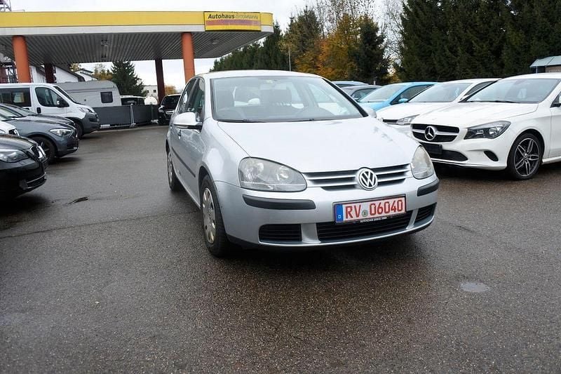 Silber Gebraucht 2005 VW Golf V Comfortline Limousine | 999 € (Superpreis) - Bild 1/4