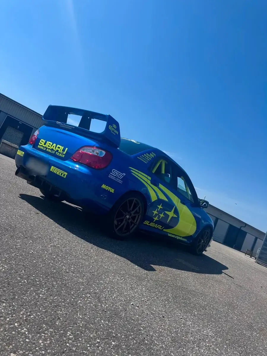 Gebraucht Subaru Impreza 280 PS (205 kW) 2003 Blau Limousine