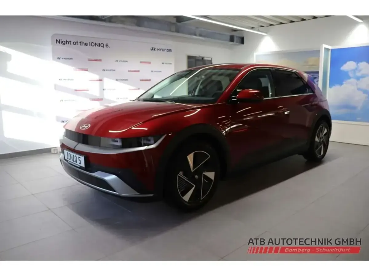 Gebraucht Hyundai Ioniq 5 Techniq 167 kW (228 PS) 2026 Rot SUV