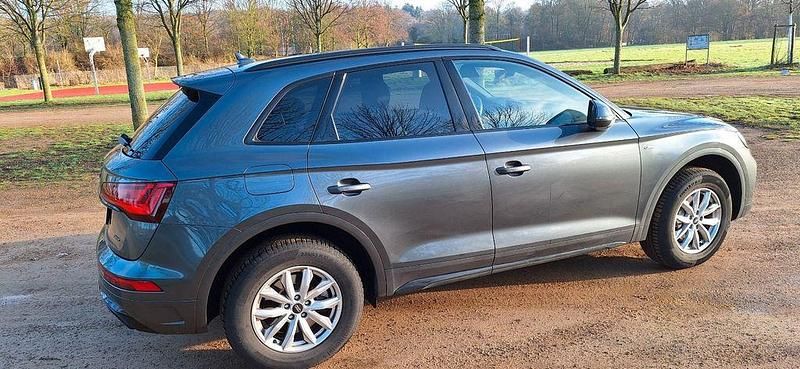 Second-hand Audi Q5 Business 204 CP (150 kW) 2023 Gri SUV