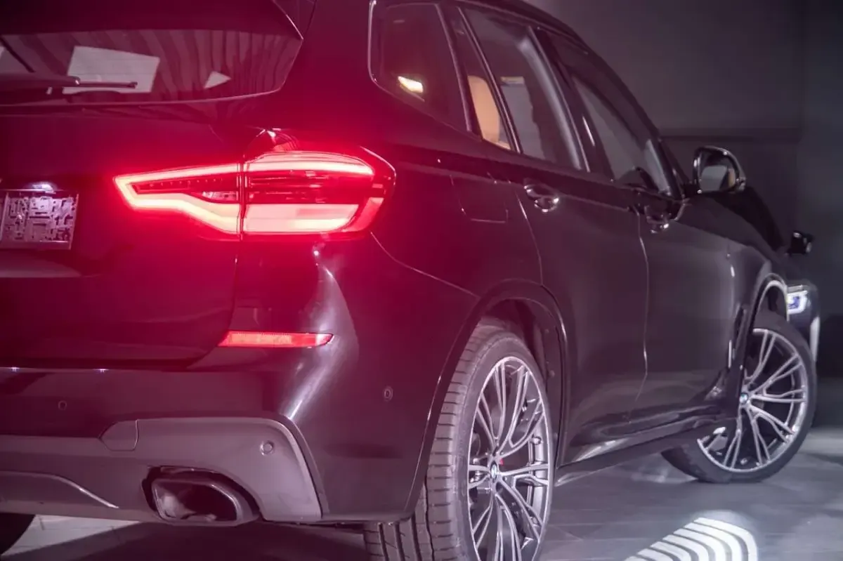 Gebraucht BMW X3 M 360 PS (264 kW) 2021 Saphirschwarz SUV