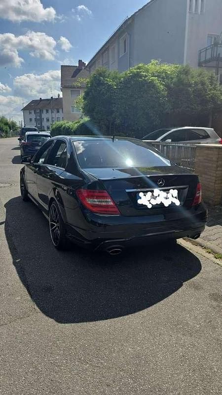 Gebraucht Mercedes C350 Elegance 265 PS (194 kW) 2012 Limousine