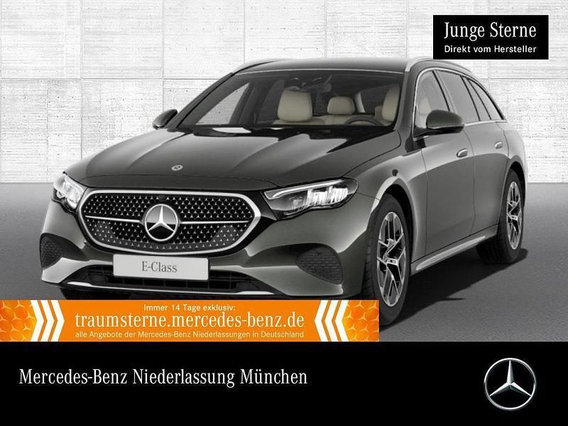 Grau Gebraucht 2024 Mercedes E220 Avantgarde Limousine | 48.980 € (Guter Preis) - Bild 1/3