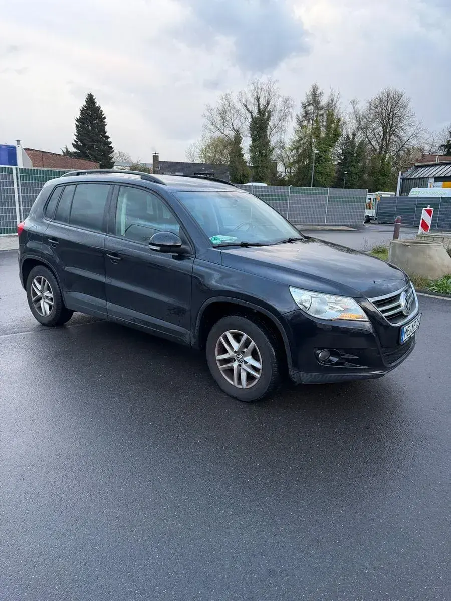 Używany VW Tiguan 150 KM (110 kW) 2010 Czarny SUV