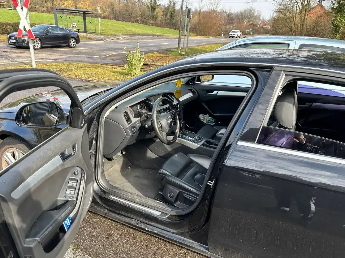 Gebraucht Audi A4 181 PS (133 kW) 2008 Schwarz Limousine