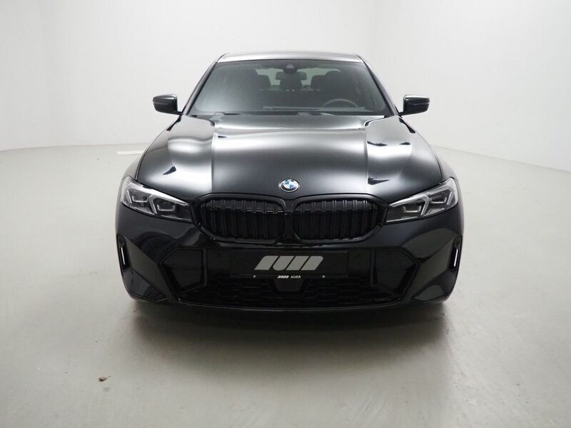 Second-hand BMW 320 Performance 190 CP (139 kW) 2023 Negru Berlinǎ