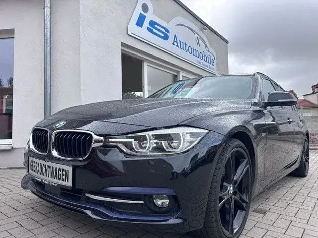 Gebraucht BMW 320 Sport Line 190 PS (139 kW) 2015 Schwarz Kombi