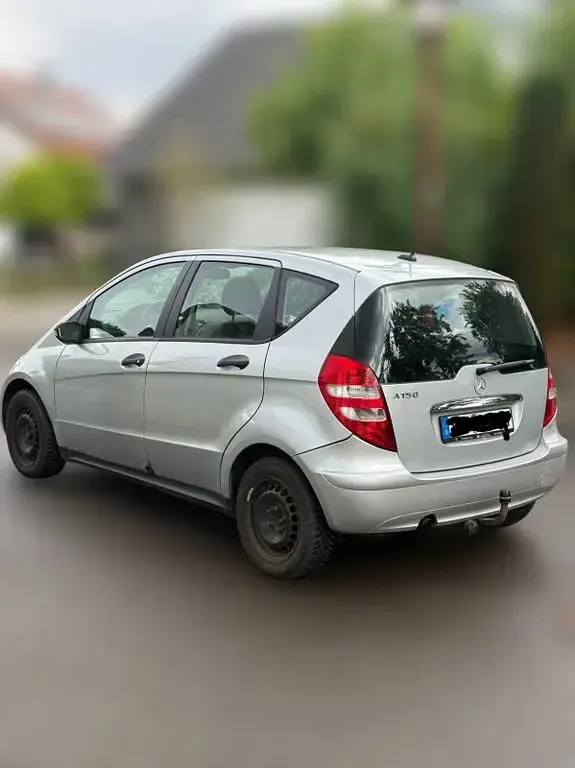 Gebraucht Mercedes A150 95 PS (69 kW) 2005 Silber Van / Kleinbus