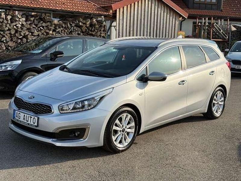 Gebraucht Kia Ceed 99 PS (72 kW) 2017 Silber Kleinwagen