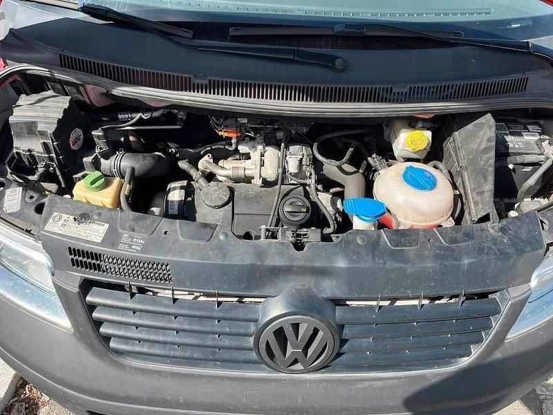 Usata VW Transporter 105 CV (77 kW) 2009 Rosso Furgone