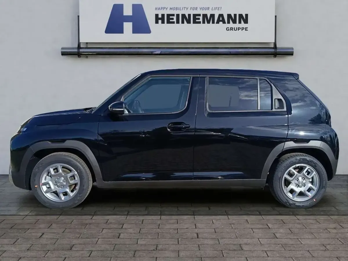 Neu Hyundai Inster Trend 71 kW (97 PS) 2026 Abyss black Kleinwagen