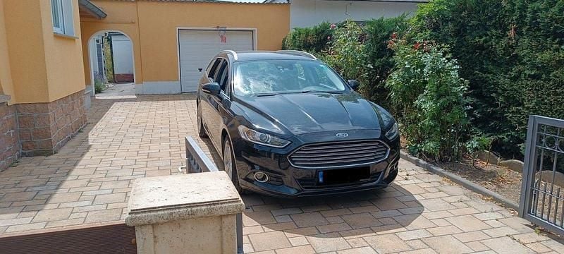 Schwarz Gebraucht 2015 Ford Mondeo Titanium Kombi | 9.600 € (Fairer Preis) - Bild 1/4