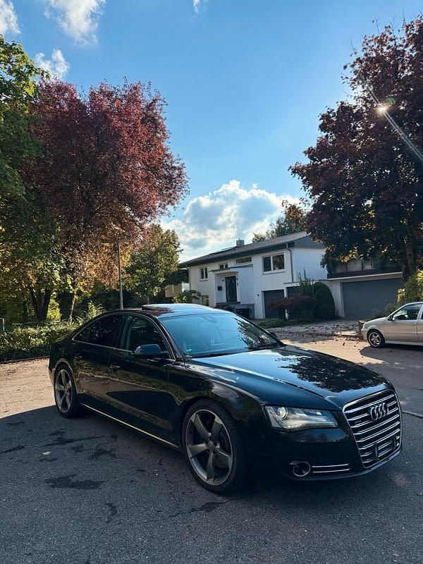 Schwarz Gebraucht 2010 Audi A8 Limousine | 11.000 € (Superpreis) - Bild 1/4