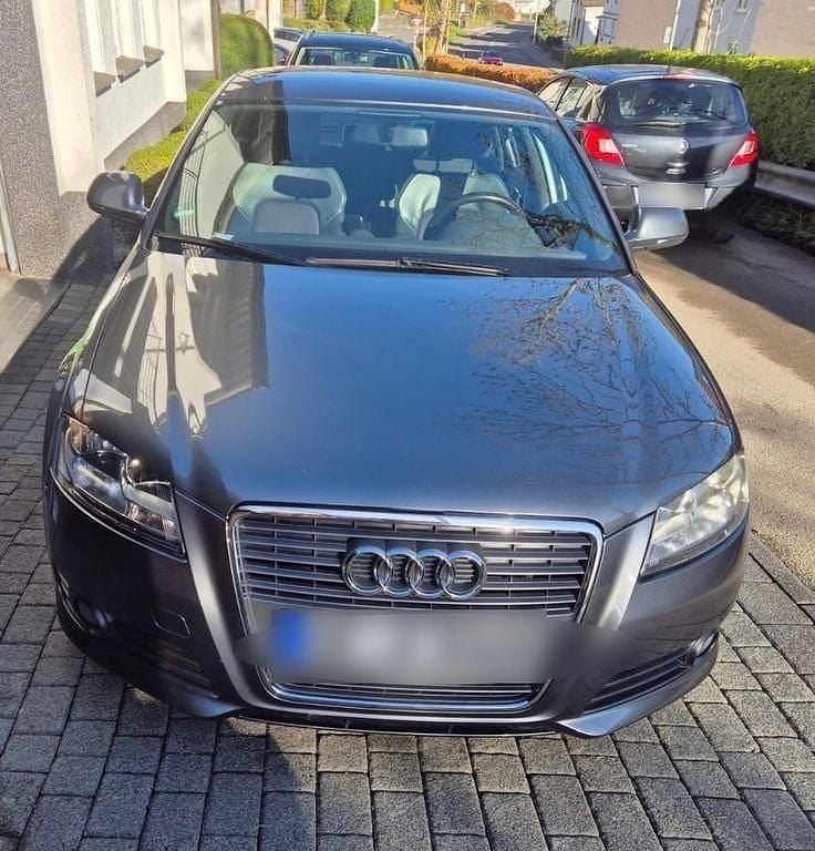 Gebraucht Audi A3 S-Line 125 PS (91 kW) 2010 Grau Limousine