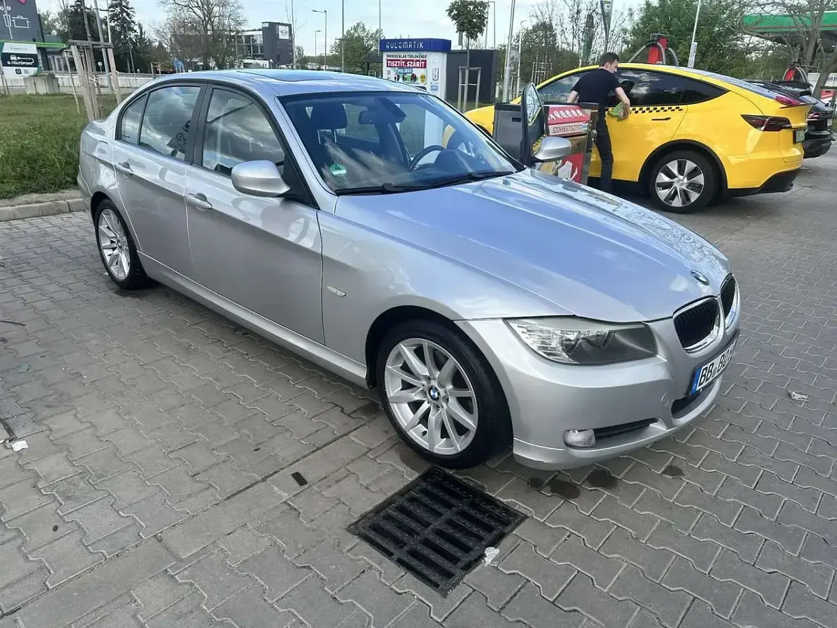 Gebraucht BMW 318 143 PS (105 kW) 2008 Limousine