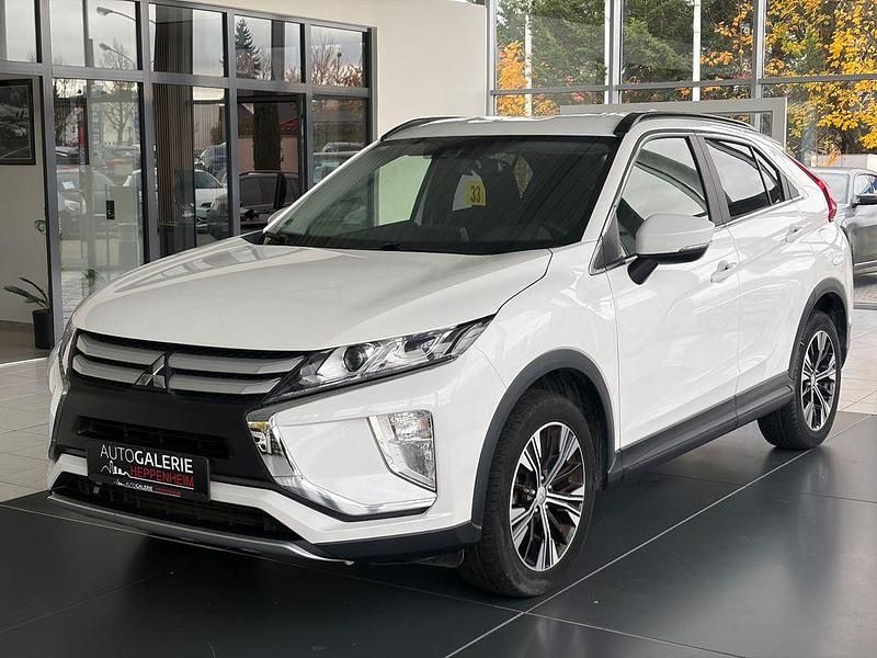 Weiß Gebraucht 2019 Mitsubishi Eclipse Cross Diamant Edition SUV | 15.900 € (Fairer Preis) - Bild 1/4