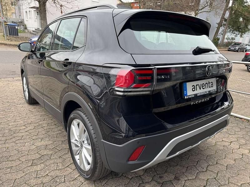 Neu VW T-Cross Life 116 PS (85 kW) 2026 Deep black perleffekt SUV