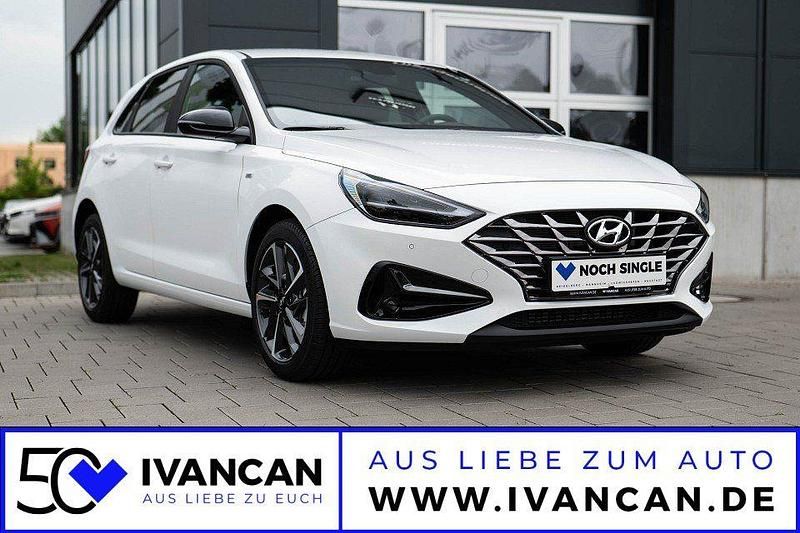 Atlas white Gebraucht 2024 Hyundai i30 Advantage | 21.490 € (Fairer Preis) - Bild 1/4