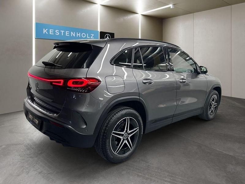 Gebraucht Mercedes EQA250 AMG 139 kW (190 PS) 2021 Mountain grau SUV