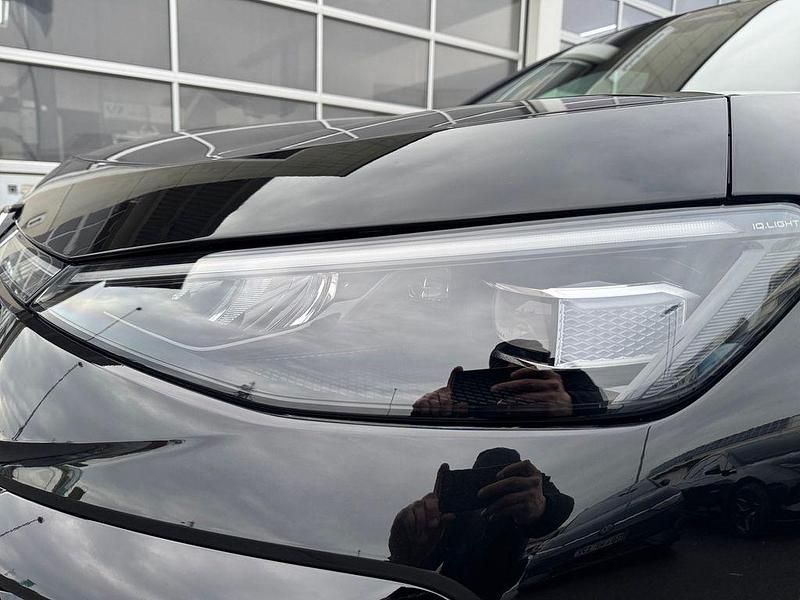 Neu VW T-Roc R-line 150 PS (110 kW) 2026 Schwarz SUV