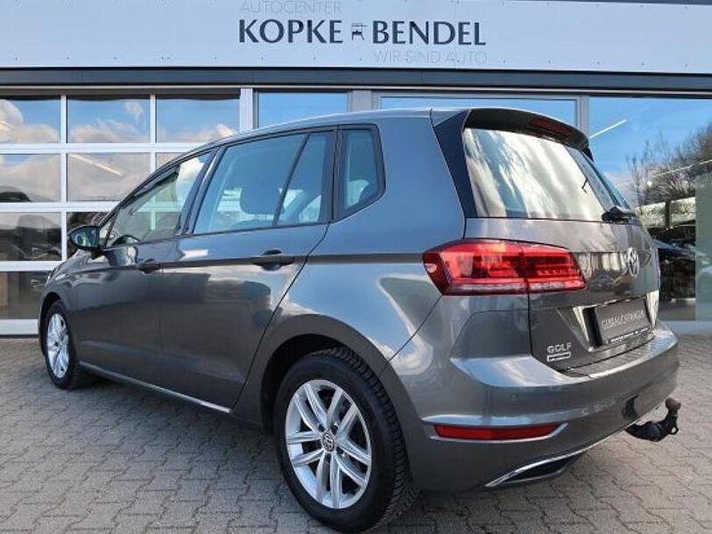 Gebraucht VW Golf VII Comfortline 2018 Grau