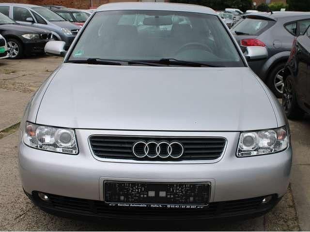 Gebraucht Audi A3 Ambiente 102 PS (75 kW) 2002 Kleinwagen