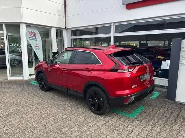 Gebraucht Mitsubishi Eclipse Cross Select 98 PS (72 kW) 2023 Dynamikrot SUV