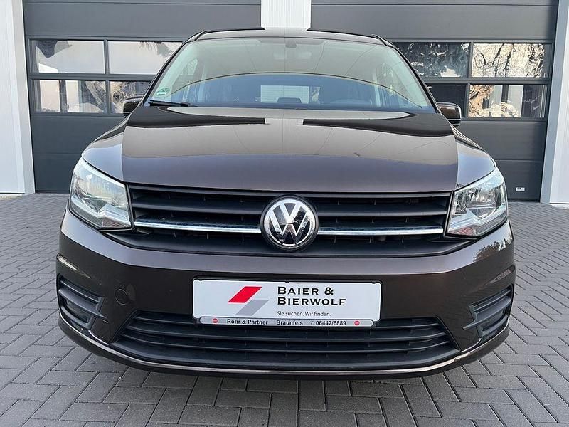 Gebraucht VW Caddy Maxi 102 PS (75 kW) 2019 Braun Van / Kleinbus