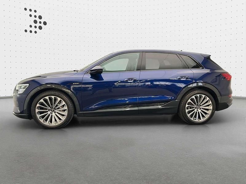 Gebraucht Audi e-tron Advanced Plus 300 kW (408 PS) 2022 Navarrablau metallic SUV