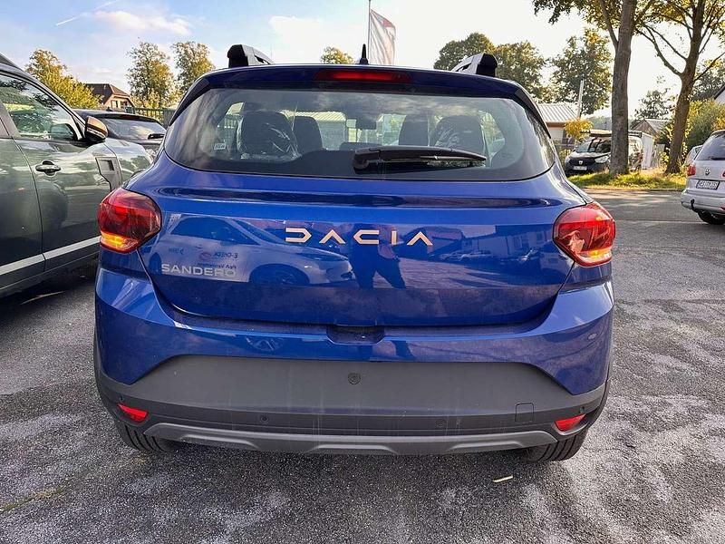 Neu Dacia Sandero Extreme 91 PS (66 kW) 2025 Ironblau Kleinwagen