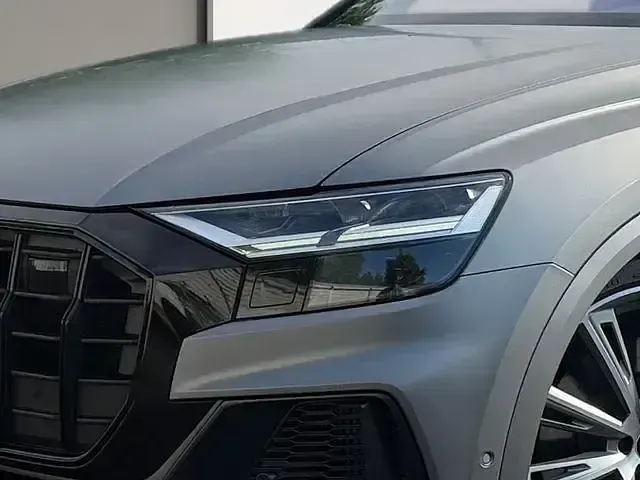 Gebraucht Audi SQ8 Sport 507 PS (372 kW) 2021 Orcaschwarz metallic SUV