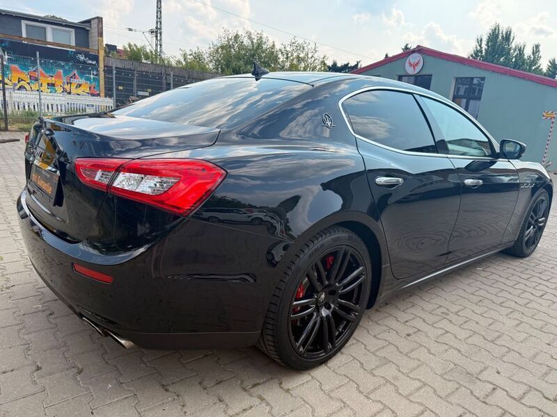 Gebraucht Maserati Ghibli 411 PS (302 kW) 2017 Schwarz Coupé