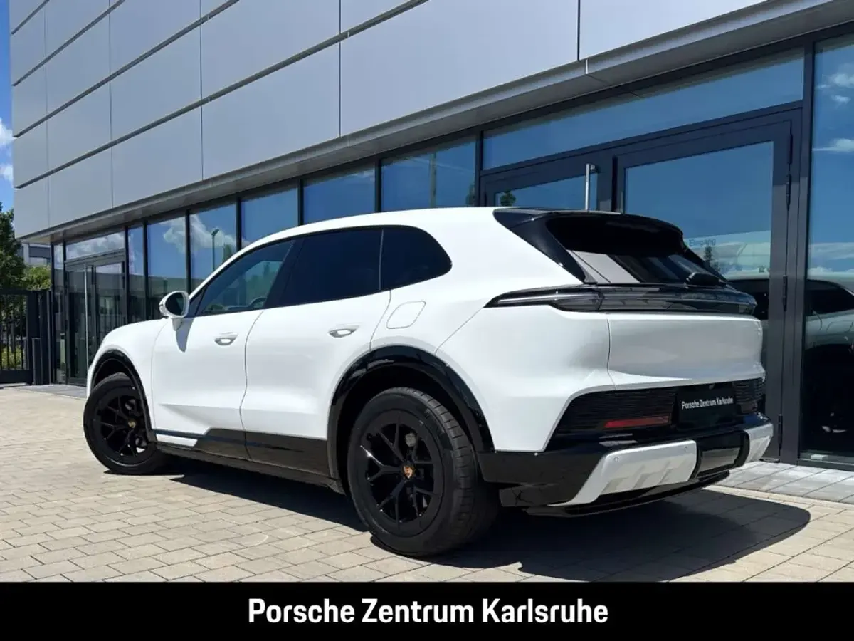Gebraucht Porsche Cayenne Electric 325 kW (442 PS) 2026 Weiß SUV