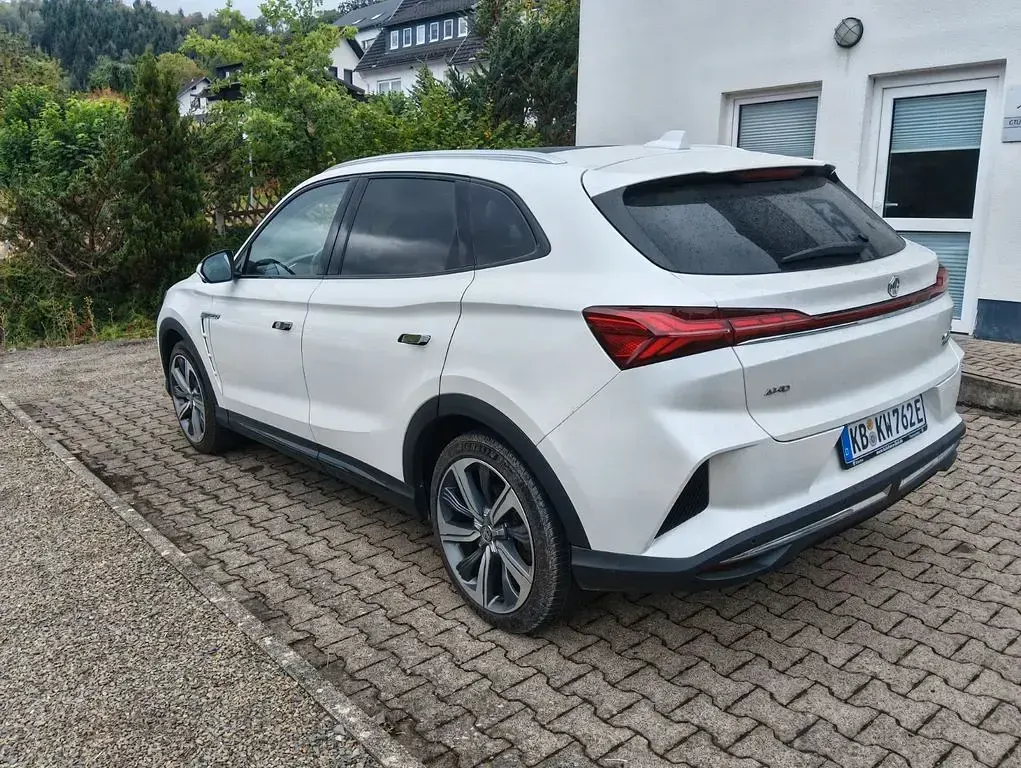 Gebraucht MG Marvel R Luxury 211 kW (288 PS) 2023 Weiß SUV