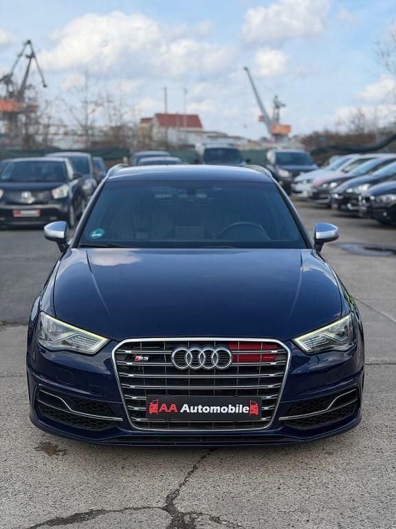 Gebraucht Audi S3 Comfort 300 PS (220 kW) 2013 Blau Limousine