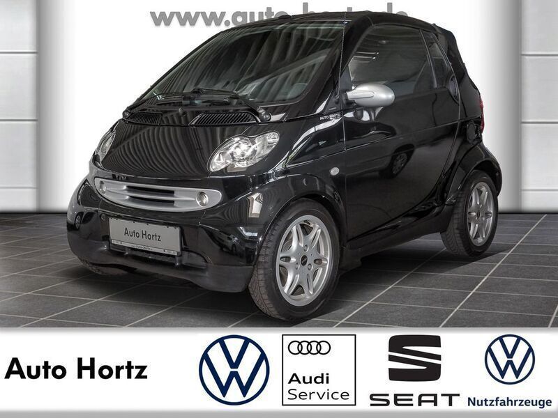Schwarz Gebraucht 2003 Smart ForTwo Cabrio Passion Cabrio | 5.980 € - Bild 1/4