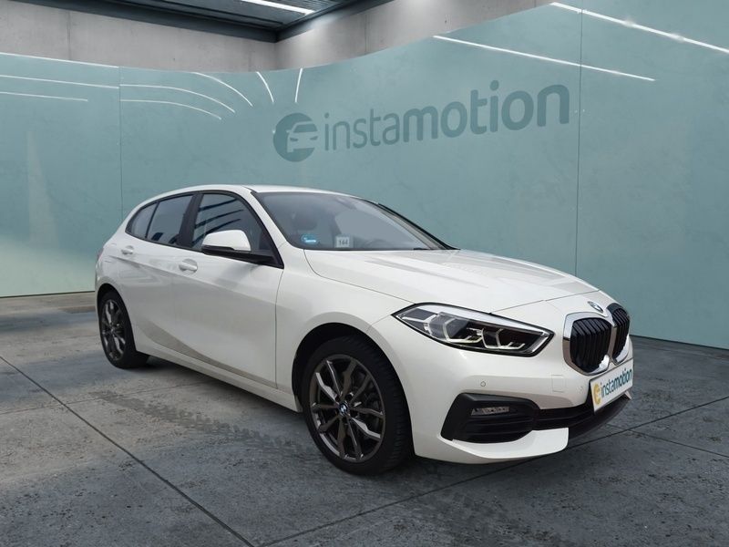 Weiß Gebraucht 2023 BMW 120 Advantage Kleinwagen | 28.300 € (Fairer Preis) - Bild 1/4